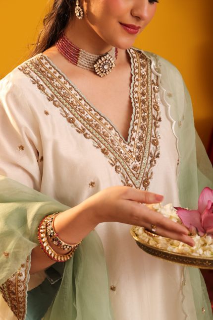 Noor