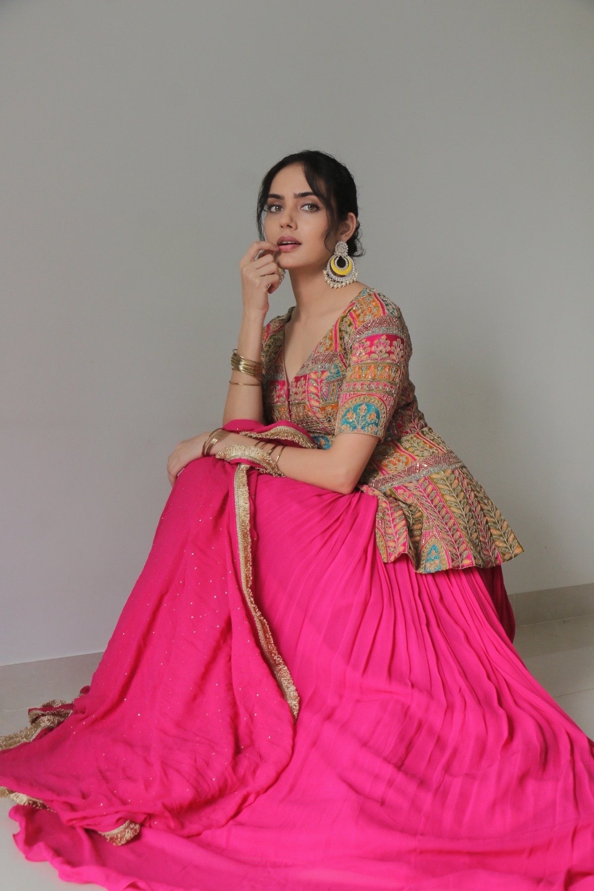 Himanshi Parrashar in Gulabi