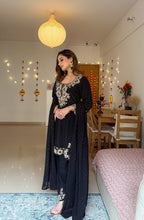 Uditi Singh in Noor-e-Raat