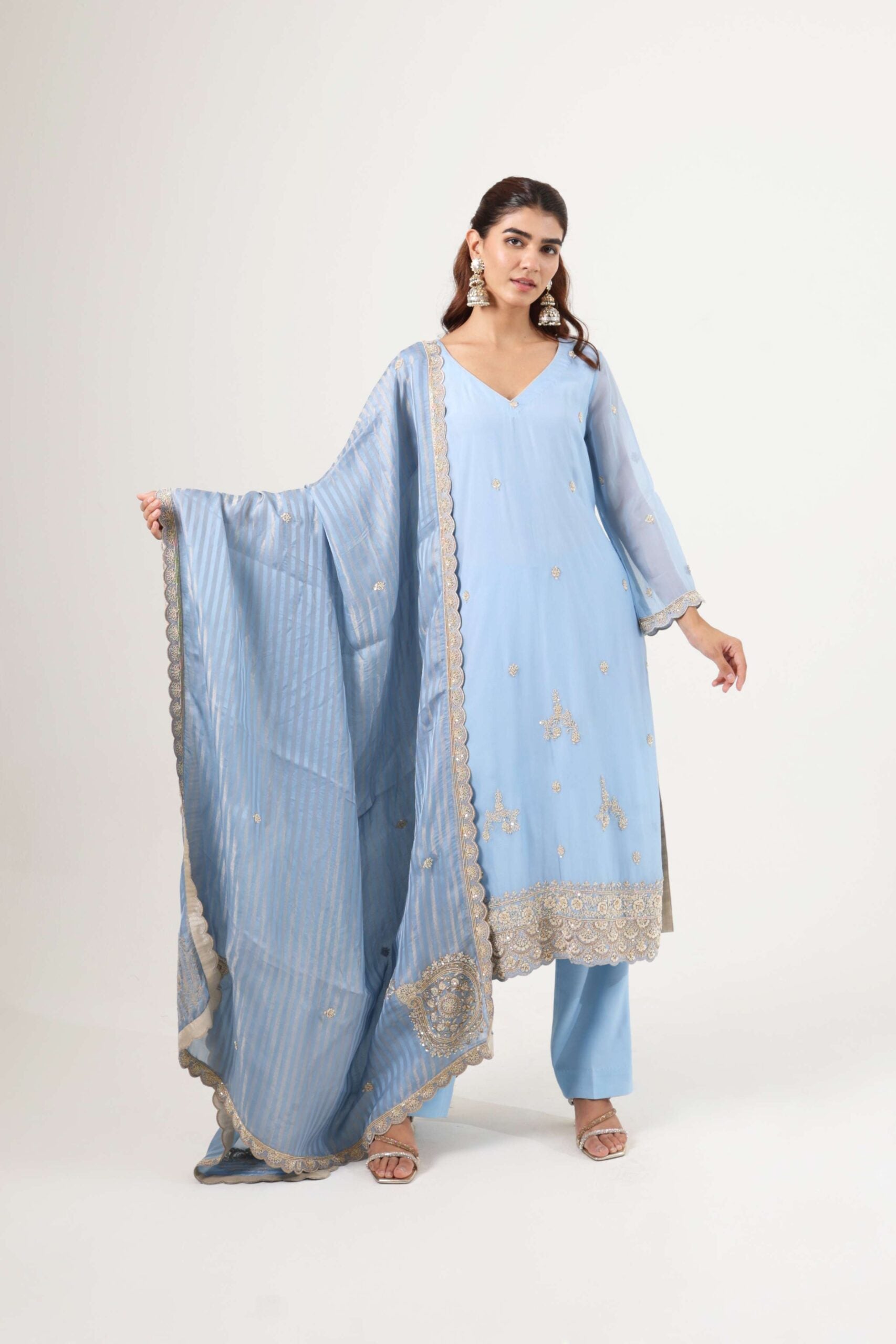 Aasmani noor image 0