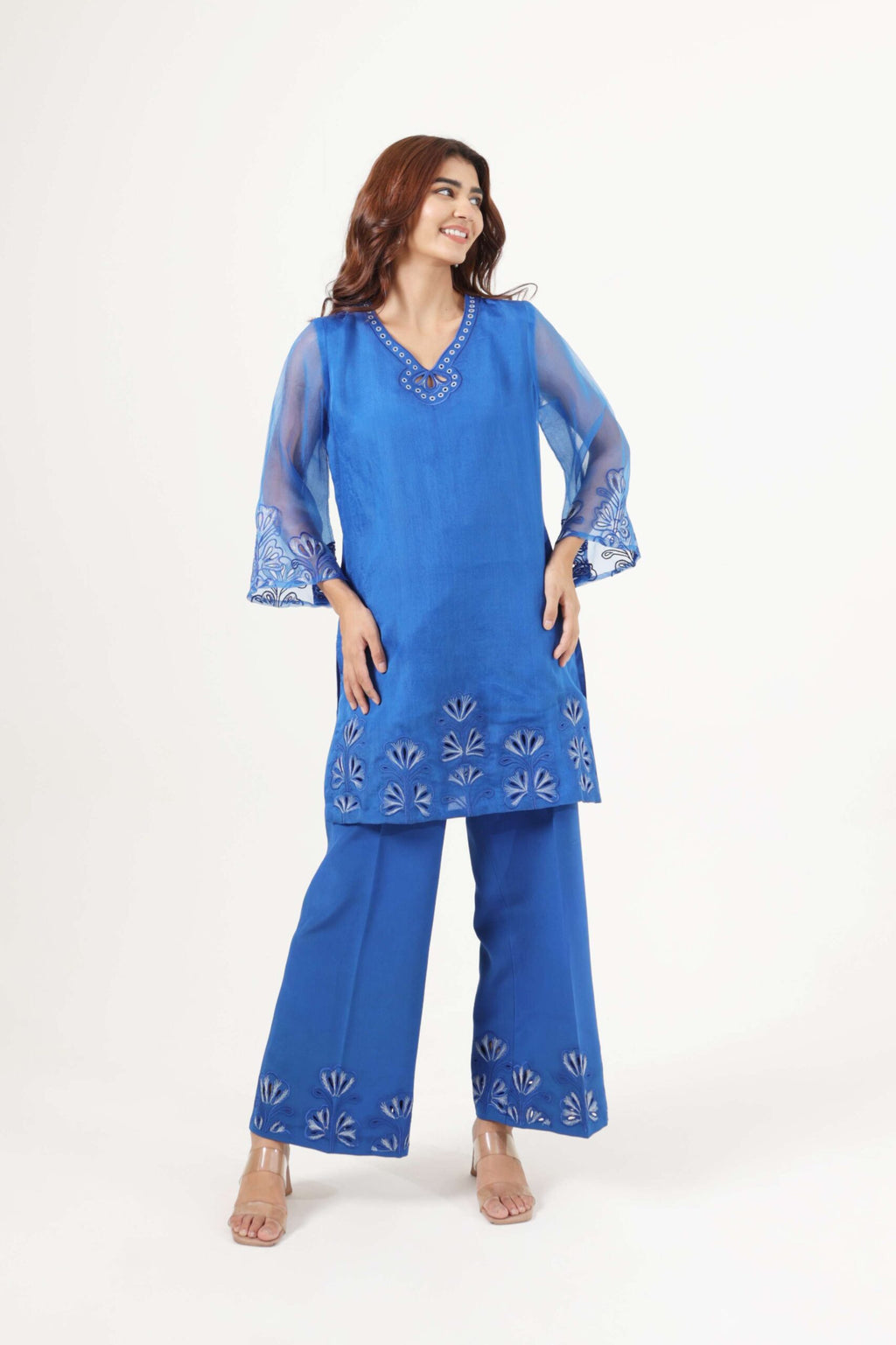 Feeling blu-ti-ful image 0